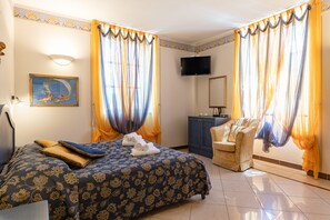 Deluxe Room | 1 bilik tidur, peralatan tempat tidur premium, gebar bulu kapas 