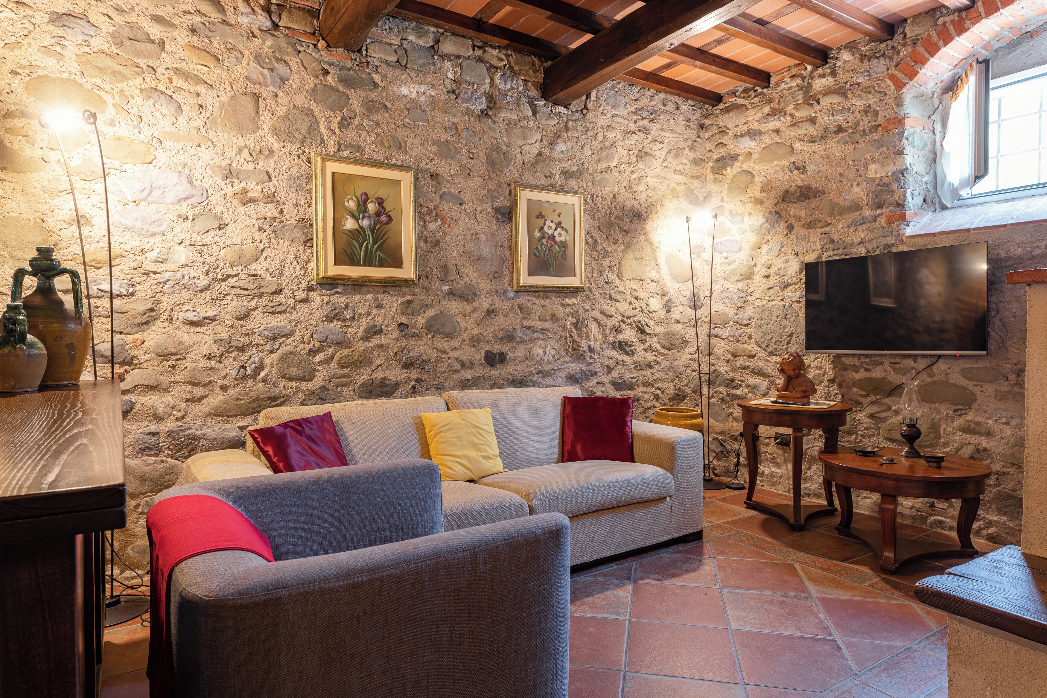 Free daily cooked-to-order breakfast