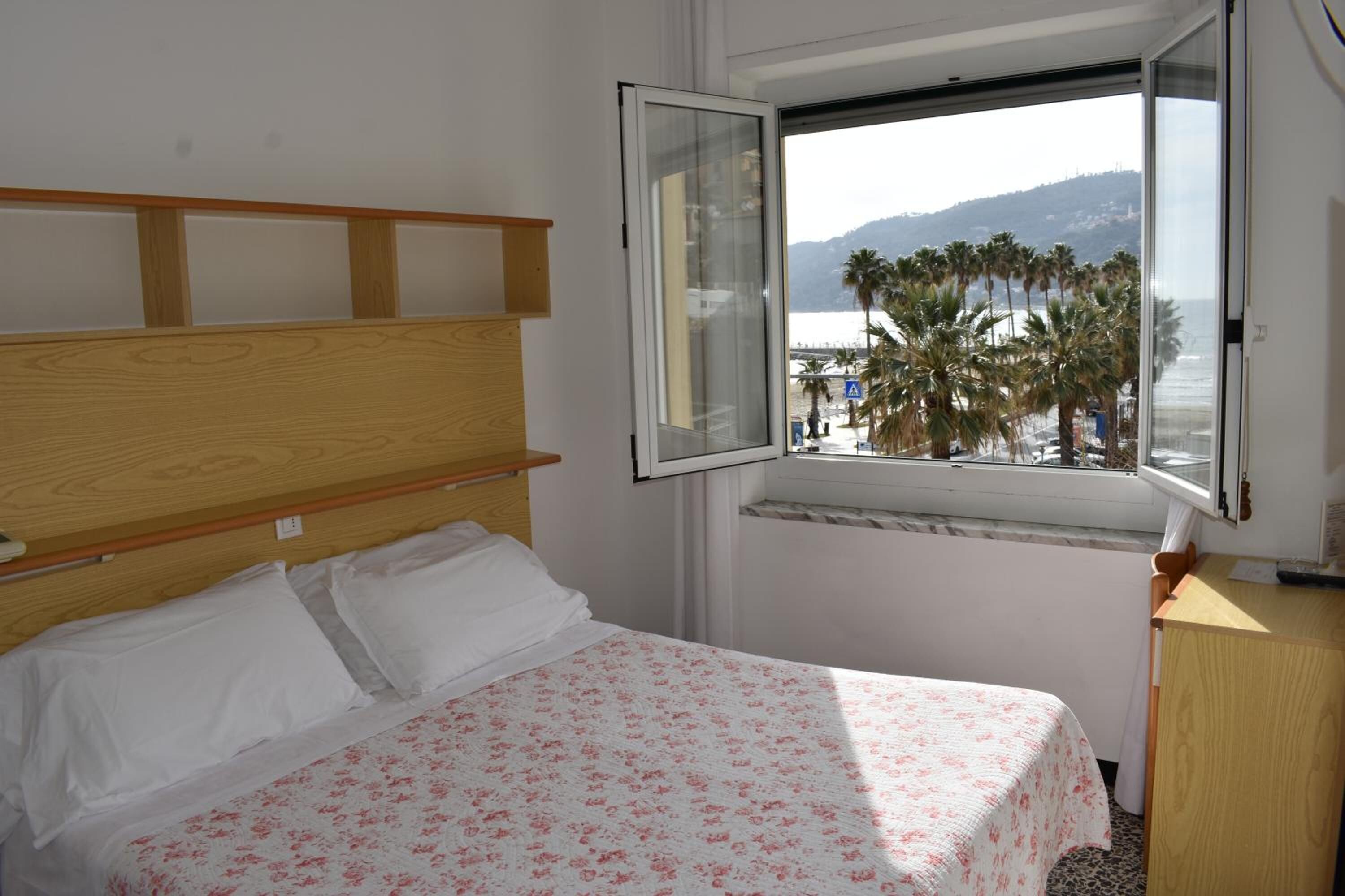 rollaway beds, free wifi, bed sheets