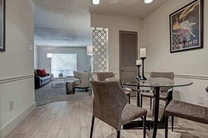 Dining - Galleria Getaway | January Discount •Limited Time (Houston)