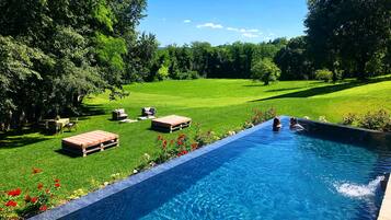 Piscine extérieure