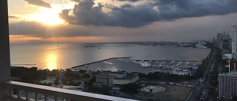 施設の敷地
