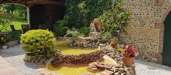 4-star gîte with private heated pool and panoramic views