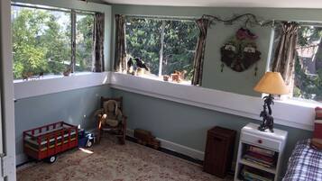 1 bedroom, desk, iron/ironing board, travel cot