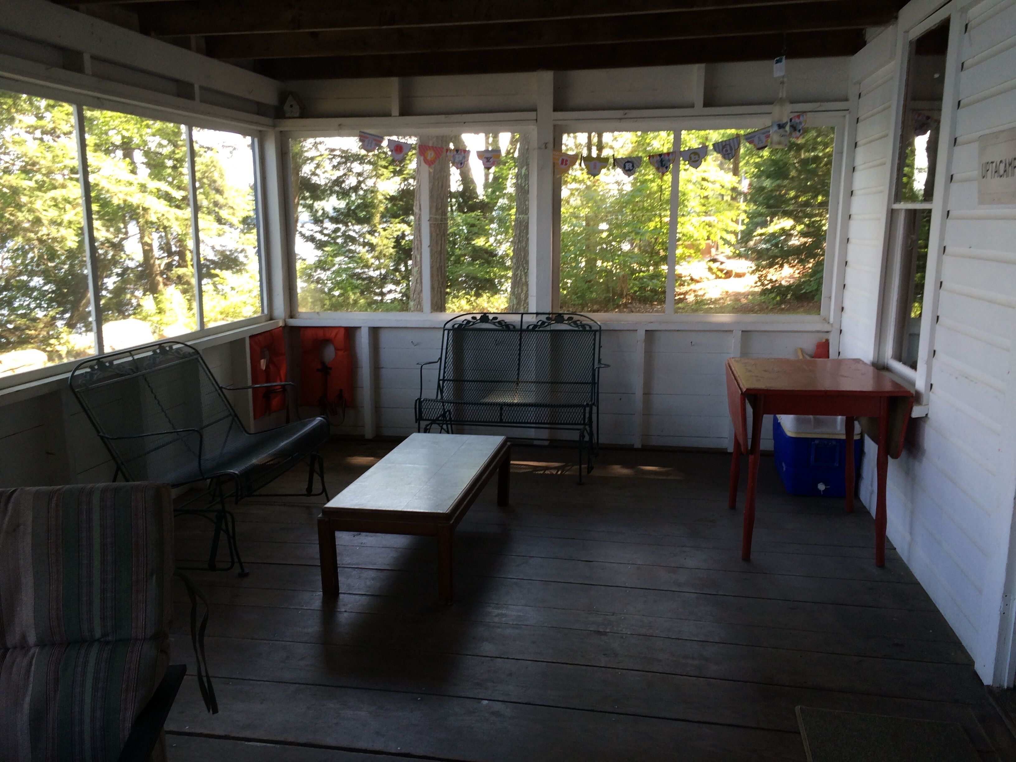 Rustic Cottage On Lake Winnisquam