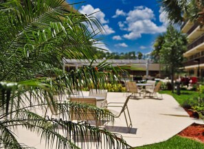 Terrace/patio - Banyan Hotel & MicroSuites (Kissimmee)