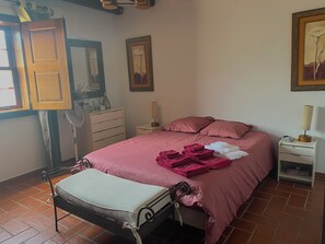 3 間睡房、熨斗/熨衫板、可攜式嬰兒床、Wi-Fi