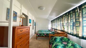 3 bedrooms, free WiFi, bed sheets