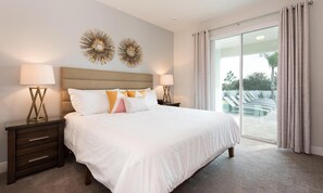 8 bedrooms, iron/ironing board, WiFi, bed sheets - Spacious Abode with Spillover Spa in Encore (Kissimmee)