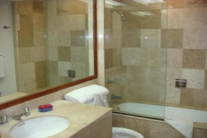 ห้องน้ำ