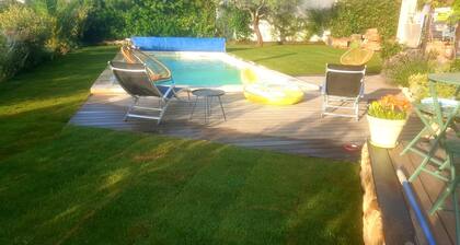 IN THE CALM OF PROVENCE A TWO STEPS AWAY FROM AIX EN PROVENCE