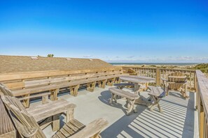 Unclassified image, 5 of 30, button - Oceanfront Dog Friendly Cottage in Avon with Grill and Screened Porch (Avon)