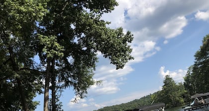 100+ pieds de front de mer, plage privée !!!