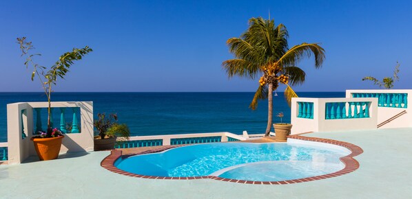 Outdoor pool - Villa Camila - Oceanfront - 4 guests - pet friendly - at Stella, Rincón (Rincon)