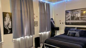 2 多间卧室、办公桌、熨斗/熨衣板、WiFi