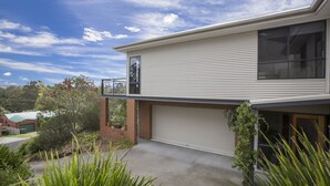 Exterior - Holiday Beauty in Surfside (SURFSIDE)