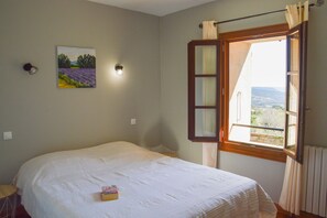 Planxa i posts de planxar i wifi gratuïta 