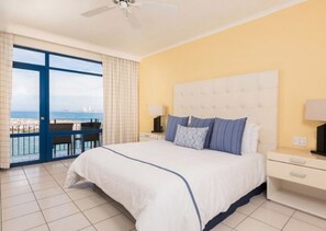 2 chambres, fer et planche à repasser, accès Internet, draps fournis