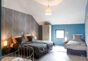 1 bedroom, iron/ironing board, free WiFi
