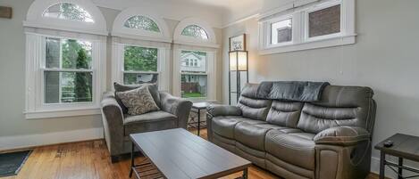 智能电视、Netflix、Hulu、流媒体服务