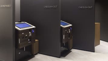 Mostrador para check-in y check-out