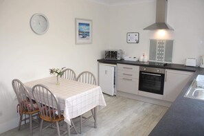 Studio (The Cameron) | Private kitchen