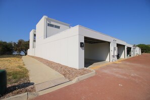 Exterior - Estuary Waterfront - View from your Courtyard! (Falcon)