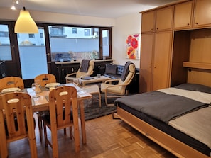 1 chambre, accĂšs Internet, draps fournis