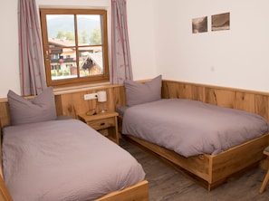 2 Schlafzimmer, Internetzugang, Bettwäsche