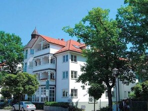 Esterni