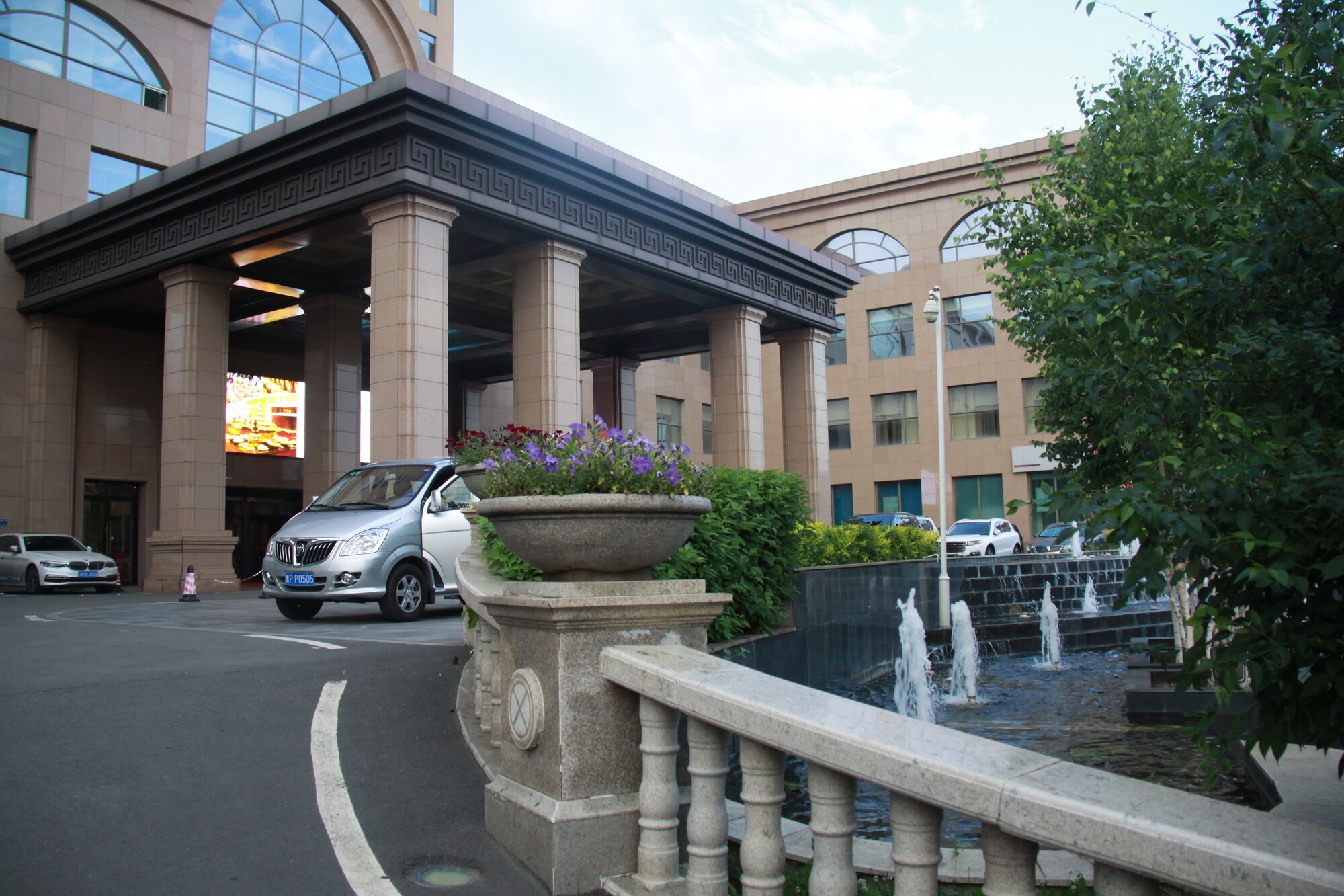 4 Star Hotels