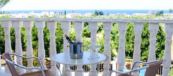 Stunning 4 Bedroom Villa -Private Pool - Sea View