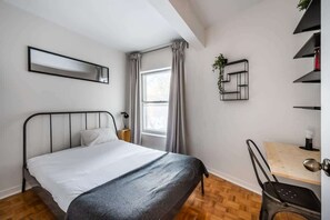3 chambres, fer et planche à repasser, Wi-Fi, literie fournie