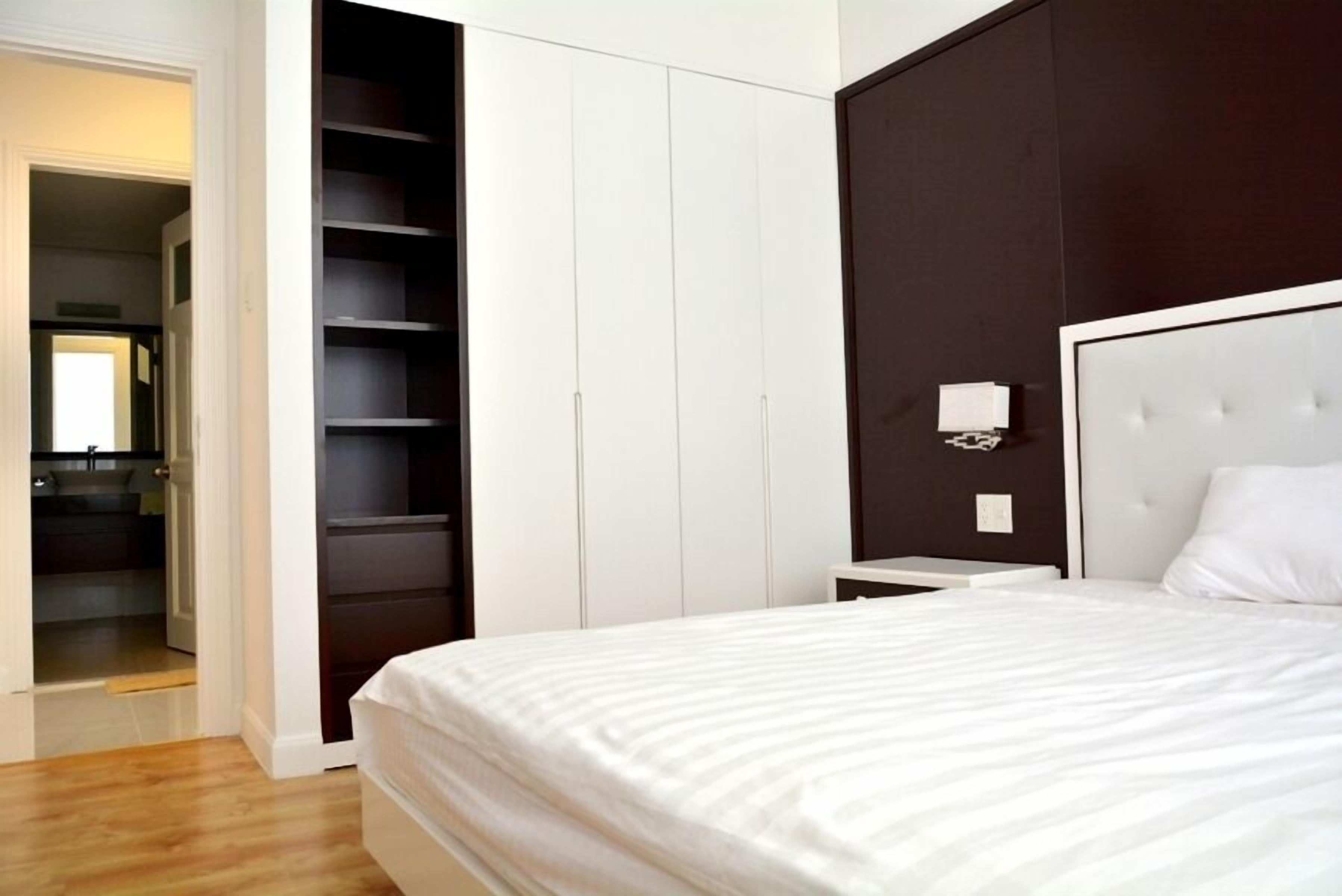 Apartment, 3 Bedrooms | Desk, free WiFi