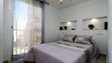 2 makuuhuonetta, silitysrauta/-lauta, ilmainen Wi-Fi, vuodevaatteet