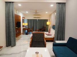 Sábanas de algodón egipcio, ropa de cama de alta calidad y wifi gratis 