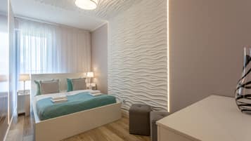 1 habitación, tabla de planchar con plancha, wifi gratis y ropa de cama
