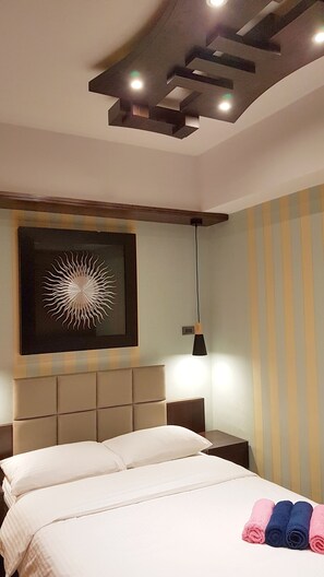 2 Schlafzimmer, Zimmersafe, kostenloses WLAN, Bettwäsche