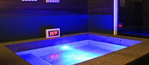 Nordic | Private spa tub