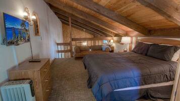 3 bedrooms, WiFi (free), bed sheets