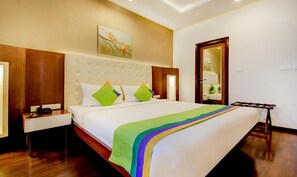 1 多间卧室、高档床上用品、迷你吧、客房内保险箱