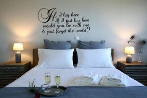 Villa Phedra | 3 bedrooms, Egyptian cotton sheets, premium bedding, Select Comfort beds - Alea Resort Villas (Lefkada)