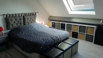 1 chambre, fer et planche Ă repasser, draps fournis