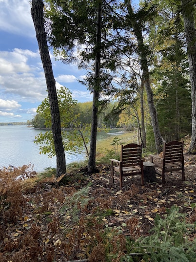 Seal Point Waterfront Cottage