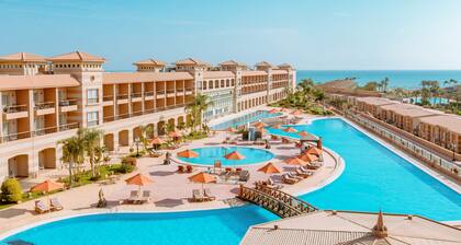 Coral Sea Beach & Aqua Park