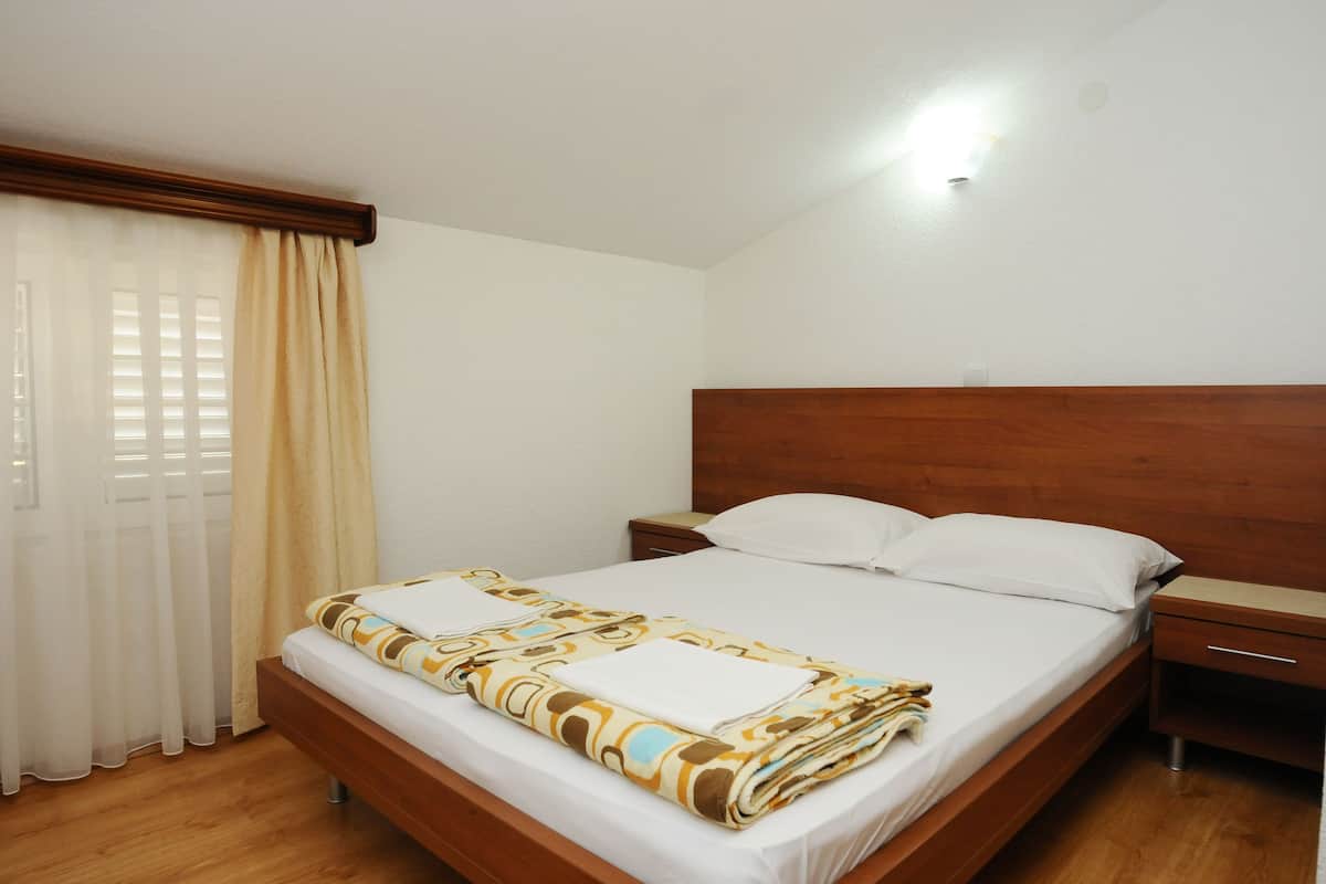 Standard Duplex, Multiple Beds, Non Smoking, City View