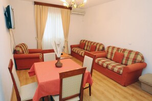Premium Apartment, Multiple Beds, Non Smoking, Garden View | In-room safe, soundproofing, free WiFi, bed sheets - D&R Boreta Apartments (Budva)