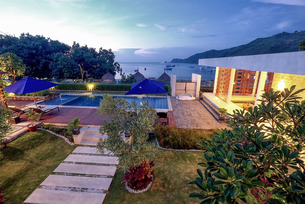 Villa Luna Kuta Lombok