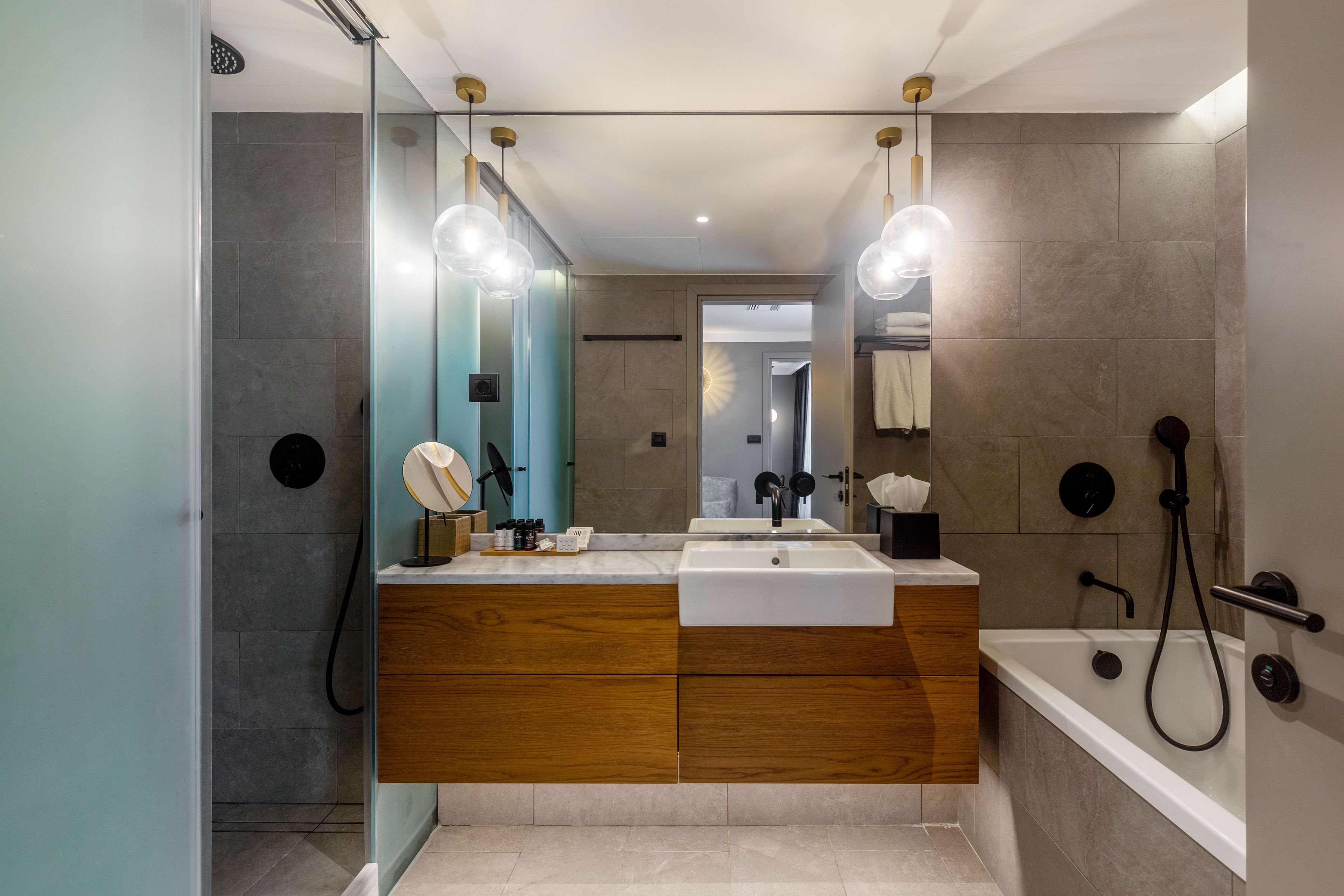 homey plus suite with balcony | bathroom | shower, rainfall showerhead, free toiletries, hair dryer