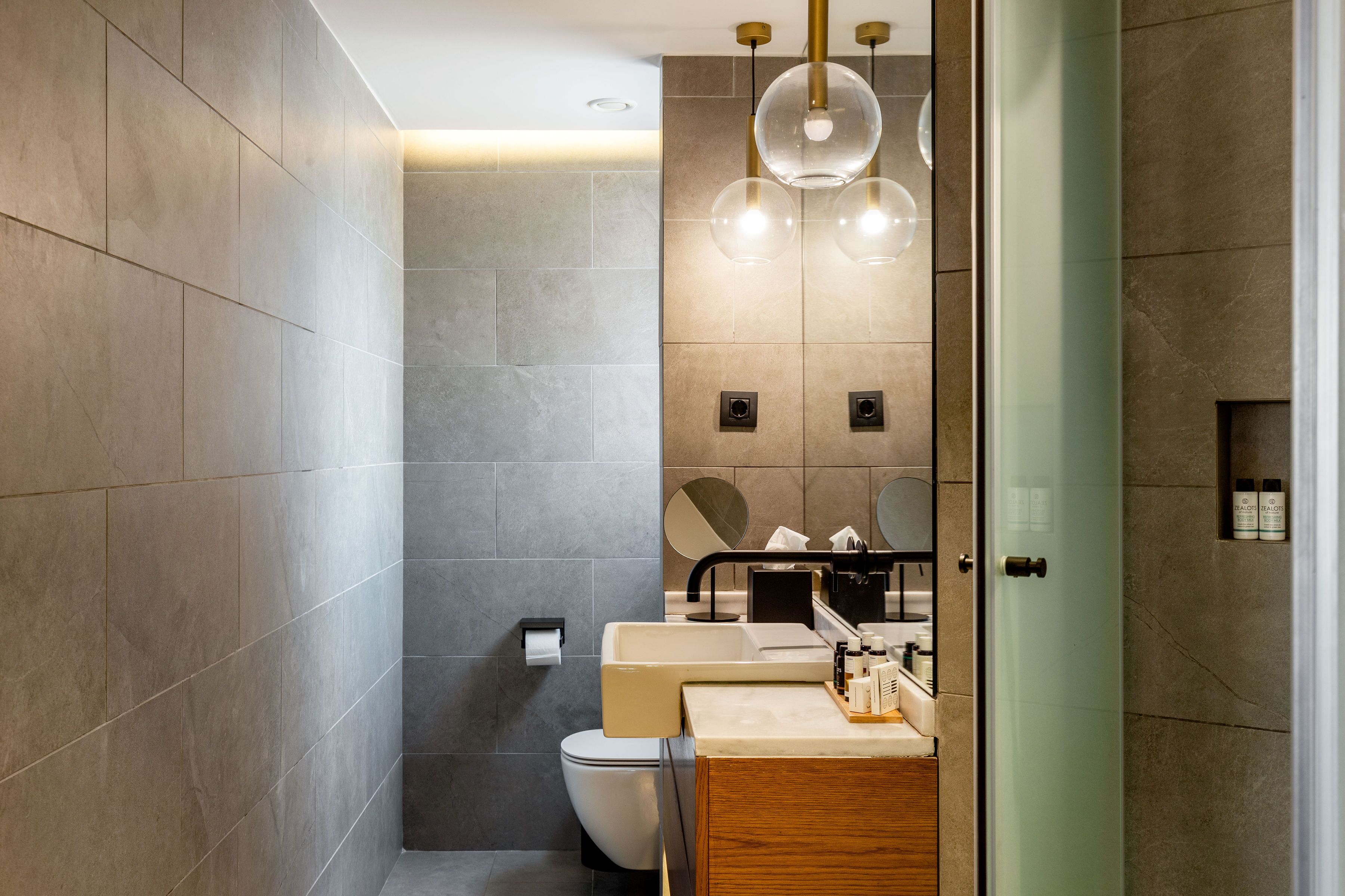 homey | bathroom | shower, rainfall showerhead, free toiletries, hair dryer